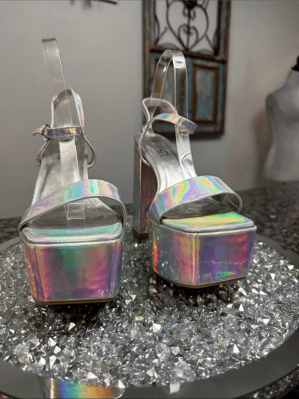 Rouge! Holographic Silver Platform Go-Go Sandals NWOT